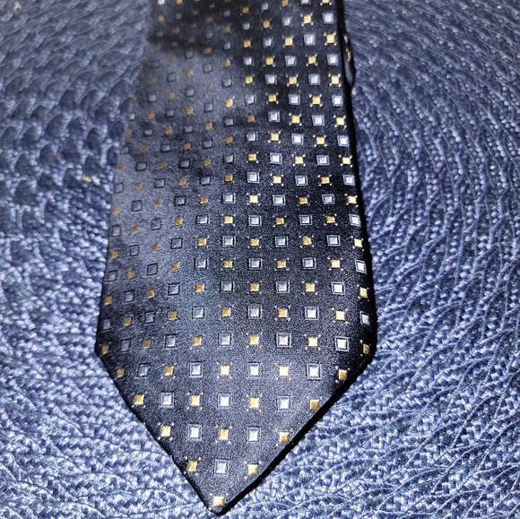 Van Heusen Other - Mens Van Heusen Silk Navy Blue Tie
